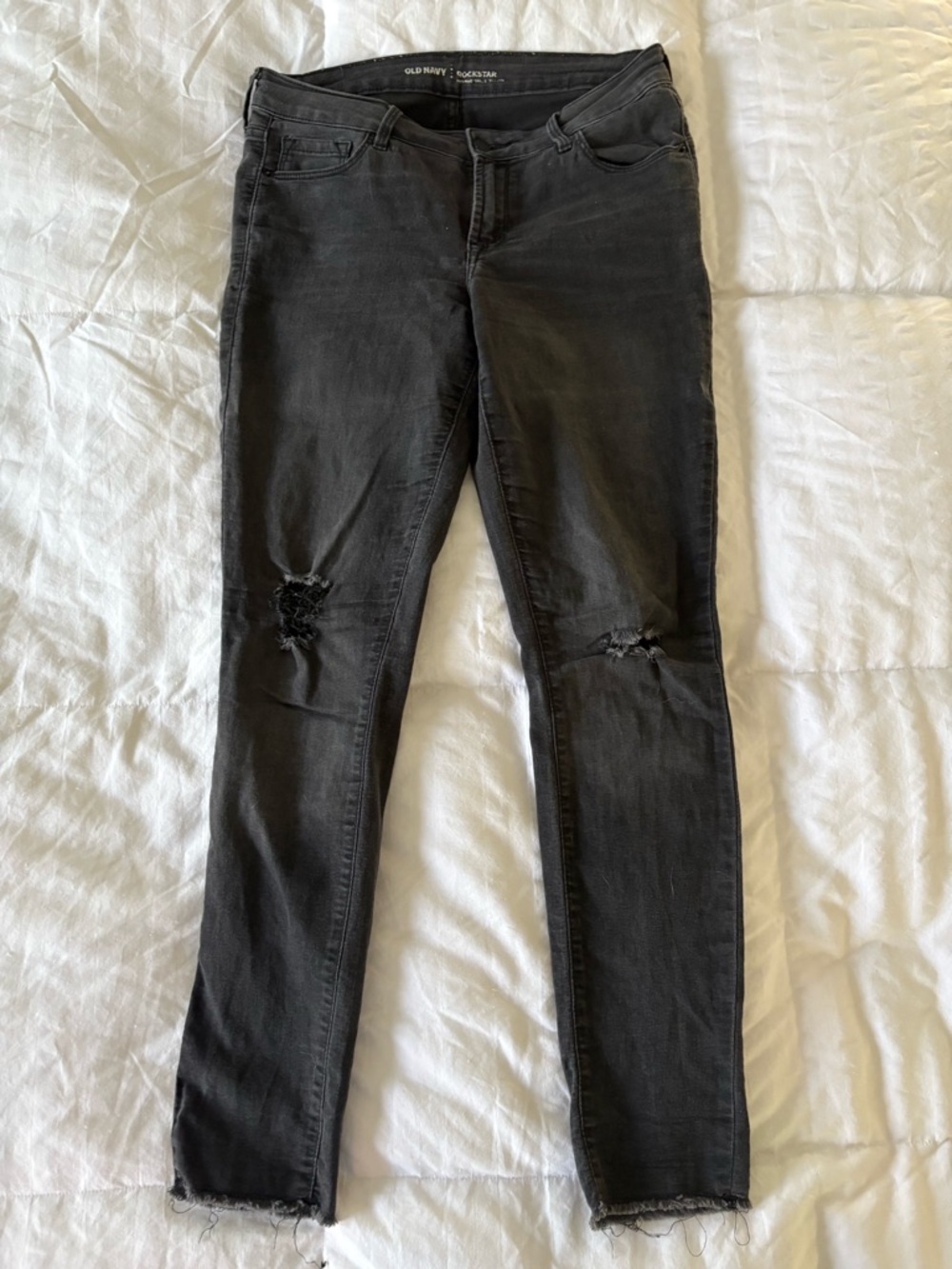 Old Navy Black Ripped Skinny Jeans Size 8R